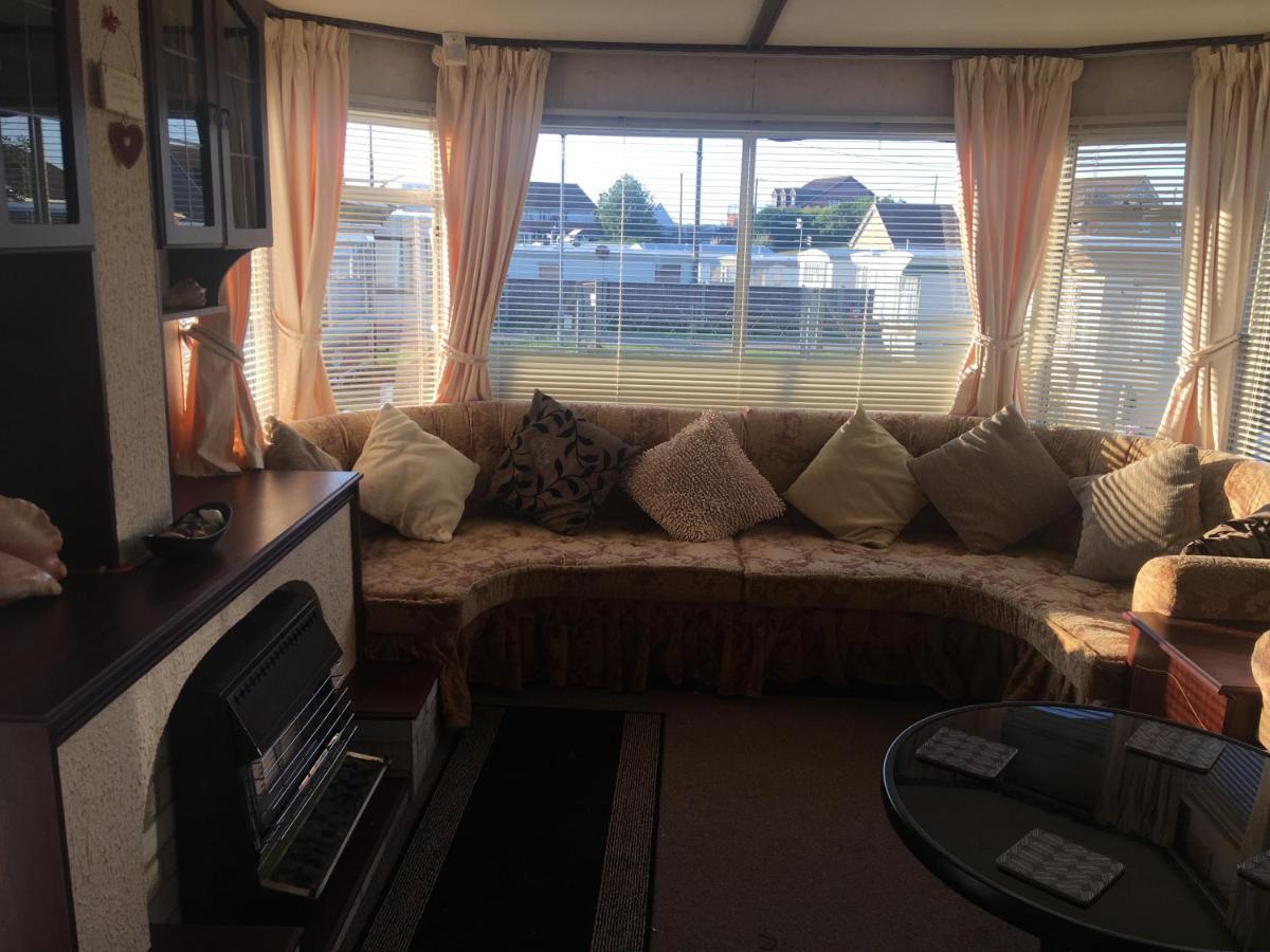 The Sanctuary 120 Sandgate, South Road,Nr29 4Jh, Hemsby Villa Buitenkant foto
